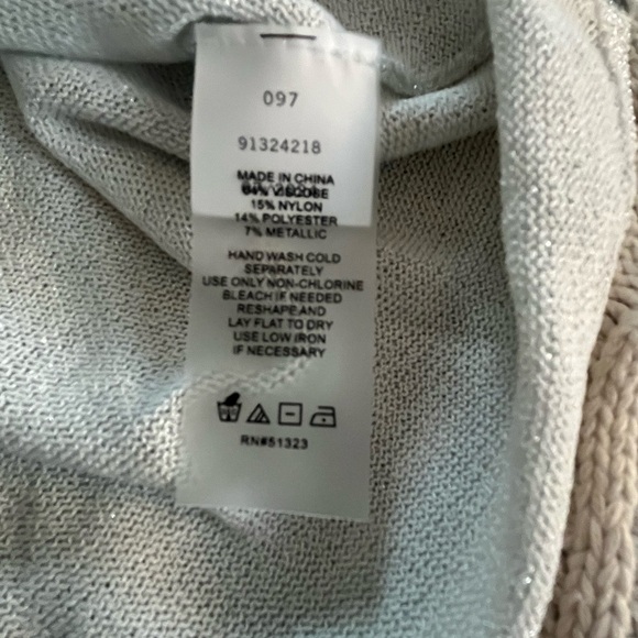 New! Vince Camuto Semi Sheer Sparkling Metallic long sleeve blouse Size XL - Picture 9 of 14